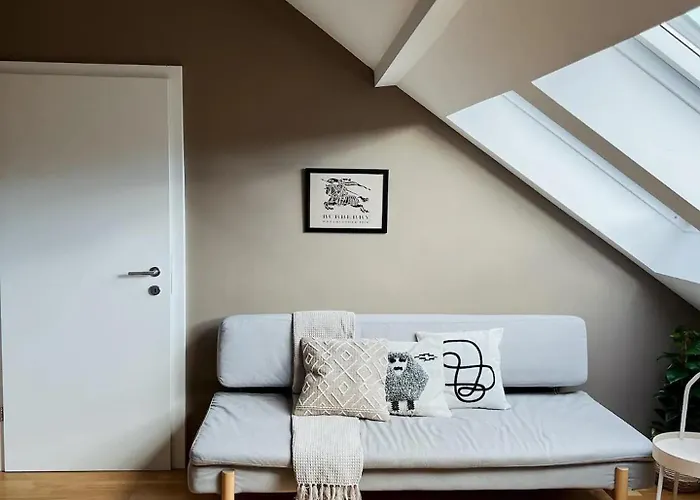 Stilvolle Stadtwohnung - Self Check-in Mit Guten Parkmoeglichkeiten Apartman *